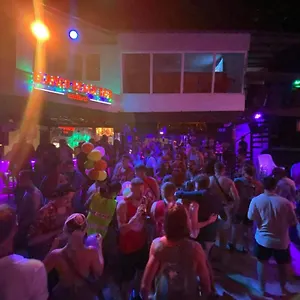 Hostel Blanco Bar Thailand