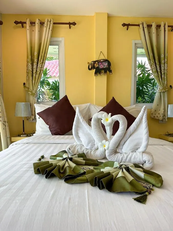 *** Resort Lanta A&J Klong Khong Beach Hotel Koh Lanta Thailand
