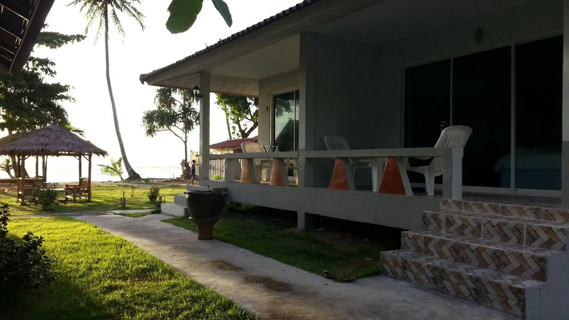 *** Resort Lanta A&J Klong Khong Beach Hotel Koh Lanta Thailand